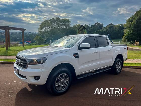 FORD RANGER 2.2 XLS 4X4 CD 16V DIESEL 4P AUTOMÁTICO